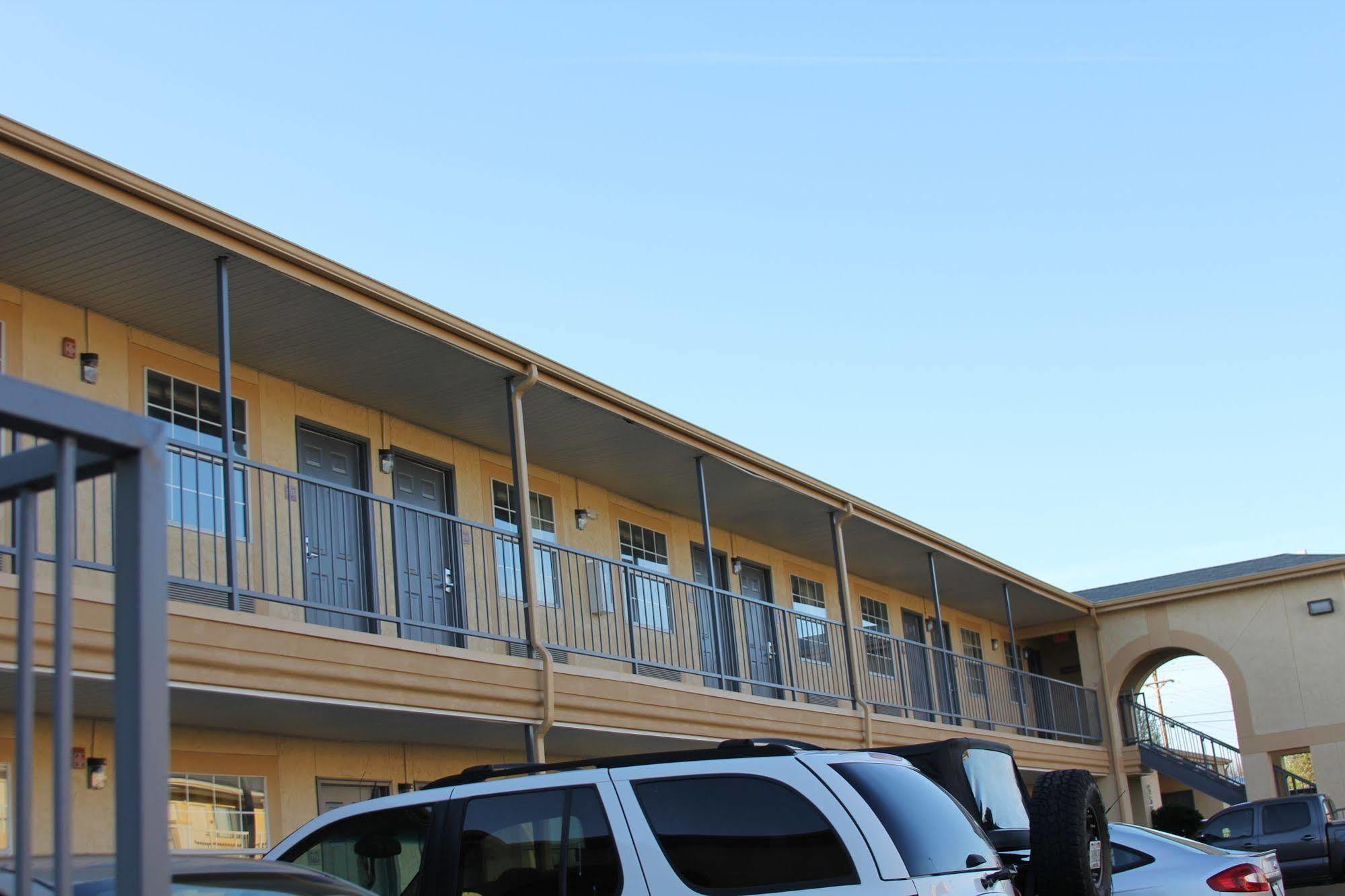 Red Roof Inn Columbia, Tn Exterior foto